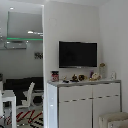 K&v شقة Veliko Gradište